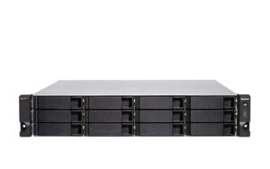 QNAP TS-H1886XU-RP-R2 NAS Armadio (3U) Intel® Xeon® D D-1622 32 GB DDR4 0 TB QuTS hero Nero, Grigio immagine principale QNAP TS-H1886XU-RP-R2 NAS Armadio (3U) Intel® Xeon® D D-1622 32 GB DDR4 0 TB QuTS hero Nero, Grigio