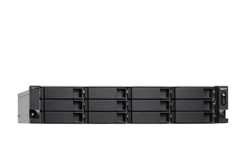 QNAP TS-H1886XU-RP-R2 NAS Armadio (3U) Intel® Xeon® D D-1622 32 GB DDR4 0 TB QuTS hero Nero, Grigio immagine gallery 4 QNAP TS-H1886XU-RP-R2 NAS Armadio (3U) Intel® Xeon® D D-1622 32 GB DDR4 0 TB QuTS hero Nero, Grigio