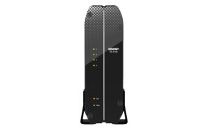 QNAP TS-410E NAS Tower Intel® Celeron® J6412 8 GB 0 TB QNAP QTS Nero immagine principale QNAP TS-410E NAS Tower Intel® Celeron® J6412 8 GB 0 TB QNAP QTS Nero
