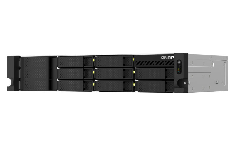 QNAP TS-864EU-8G server NAS e di archiviazione Armadio (2U) Intel® Celeron® 8 GB DDR4 0 TB QNAP Turbo System Nero immagine gallery 6 QNAP TS-873AEU-4G server NAS e di archiviazione Armadio (2U) Ryzen Embedded V1500B 4 GB DDR4 0 TB QuTS hero Nero