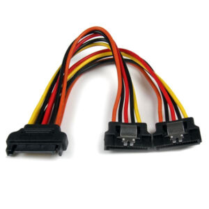 StarTech.com Adattatore cavo splitter Y di alimentazione SATA tipo latch 15 cm - M/F immagine principale StarTech.com Adattatore cavo splitter Y di alimentazione SATA tipo latch 15 cm - M/F