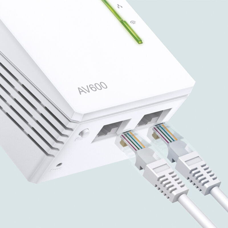 TP-Link TL-WPA4220 adattatore di rete PowerLine 600 Mbit/s Collegamento ethernet LAN Wi-Fi Bianco 1 pz immagine gallery 4 TP-Link TL-WPA4220 adattatore di rete PowerLine 600 Mbit/s Collegamento ethernet LAN Wi-Fi Bianco 1 pz