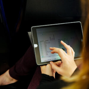 Targus AST025EUZ protezione per lo schermo dei tablet Pellicola proteggischermo trasparente Microsoft 1 pz