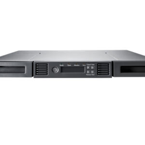 HPE P9G67A dispositivo di archiviazione di backup Caricatore automatico e libreria di stoccaggio LTO 48 TB immagine principale HPE 812248-B21 kit di fissaggio