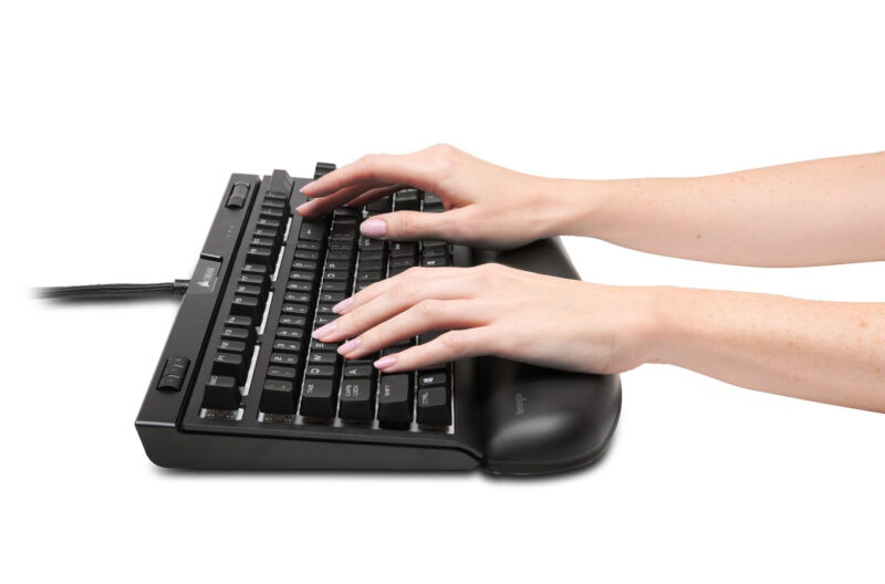 Kensington Poggiapolsi per tastiere meccaniche e da gioco ErgoSoft™