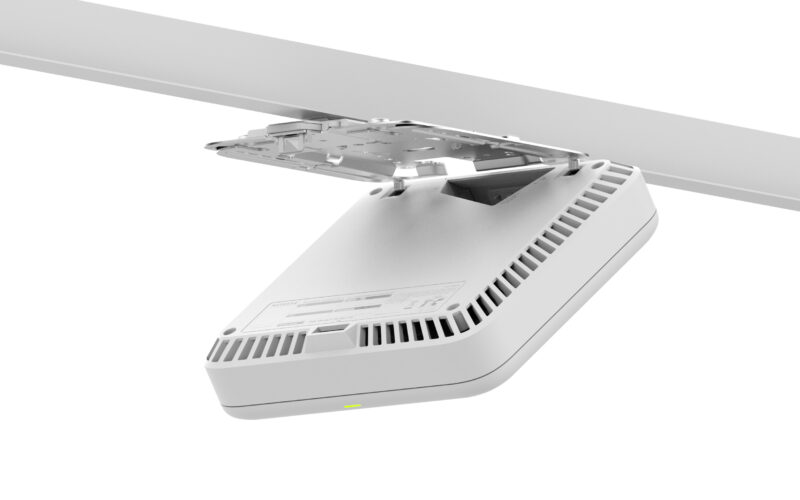 NETGEAR WBE750 11530 Mbit/s Bianco Supporto Power over Ethernet (PoE)