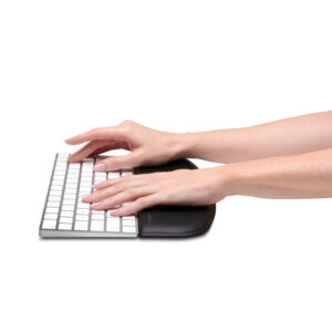 Kensington Poggiapolsi per tastiere compatte, sottili ErgoSoft™
