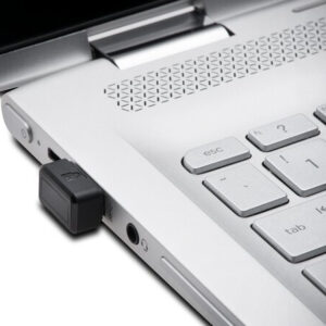Kensington Chiavetta con lettore di impronte digitali VeriMark™ - Designed for Surface