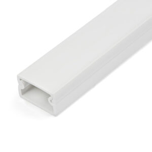 StarTech.com Solida canalina per la gestione dei cavi con nastro adesivo e coperchio da 1m, 19x11mm - Canaletta in PVC per cavi di rete/a parete , max 6 cavi, omologato UL