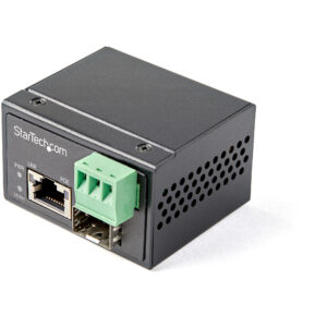 StarTech.com Media converter fibra a Ethernet 30W - Convertitore gigabit fibra ottica rame per uso industriale - PoE+ Media converter fibra multimodale/monomodale - SFP a RJ45 - IP-30 / -40 a +75°C immagine principale StarTech.com Media converter fibra a Ethernet 30W - Convertitore gigabit fibra ottica rame per uso industriale - PoE+ Media converter fibra multimodale/monomodale - SFP a RJ45 - IP-30 / -40 a +75°C
