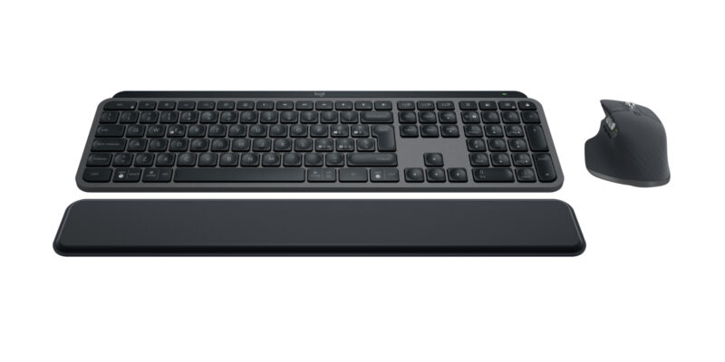 Logitech 920-011609 tastiera Mouse incluso Ufficio Bluetooth QWERTY Italiano Grafite