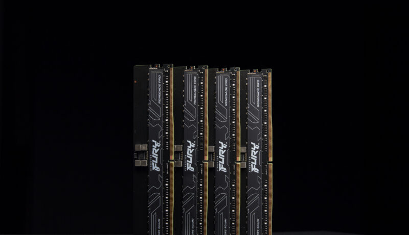 Kingston Technology FURY 256GB 6800MT/s DDR5 ECC Reg CL34 DIMM (Kit da 8) Renegade Pro XMP immagine gallery 6 Kingston Technology FURY 128GB 6000MT/s DDR5 ECC Reg CL32 DIMM (Kit da 8) Renegade Pro EXPO