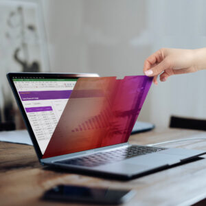 StarTech.com 142MG-PRIVACY-SCREEN schermo anti-riflesso 35,6 cm (14") Netbook Filtro per la privacy senza bordi per display