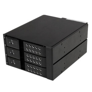 StarTech.com Scheda backplane per rack portatili hot-swap trayless in alluminio 3 alloggiamenti per SAS II/SATA III 3,5"- HDD 6 Gbps immagine principale StarTech.com Scheda backplane per rack portatili hot-swap trayless in alluminio 3 alloggiamenti per SAS II/SATA III 3,5"- HDD 6 Gbps