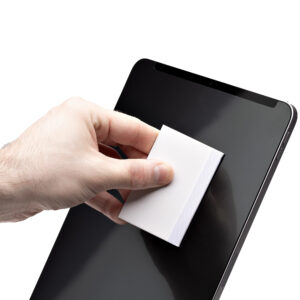 StarTech.com Filtro privacy per iPad Pro da 12,9", 3ª generazione e successive, orizzontale/verticale, abilitato al Touch, visione a +/- 30 gradi, blocca fino al 51% di luce blu, Opaco
