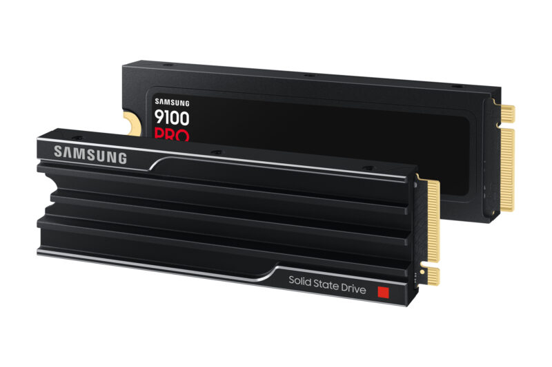 Samsung 9100 PRO Heatsink PCIe® 5.0 NVMe™ M.2 SSD - 4 TB immagine gallery 8 Samsung 9100 PRO Heatsink PCIe® 5.0 NVMe™ M.2 SSD - 1 TB