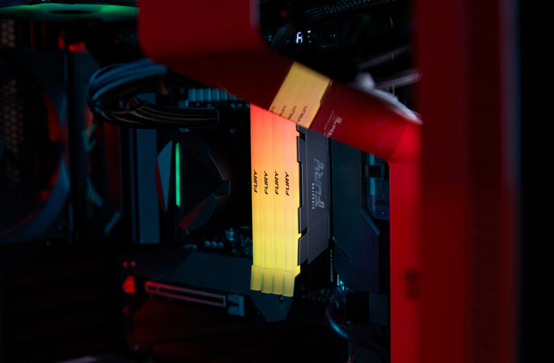 Kingston Technology FURY 16GB 4600MT/s DDR4 CL19 DIMM (Kit da 2) Renegade RGB immagine gallery 7 Kingston Technology FURY 32GB 3200MT/s DDR4 CL16 DIMM Renegade RGB